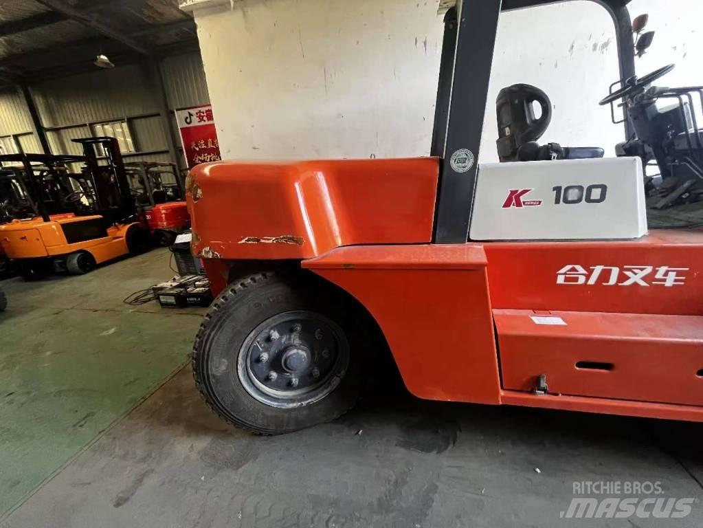 Heli CPCD 100 Diesel gaffeltrucks
