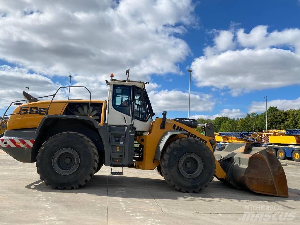 Liebherr L 586 Læssemaskiner på hjul