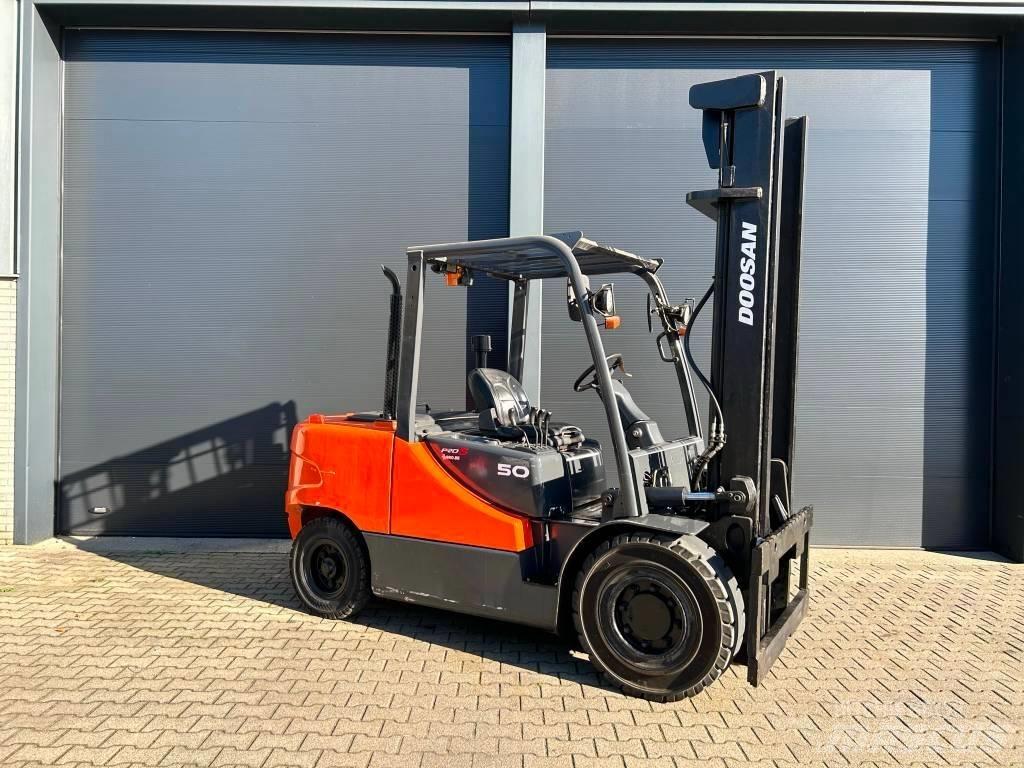 Doosan D50C-5 Diesel gaffeltrucks