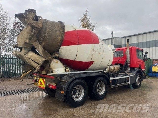 Scania P 320 Betonbiler