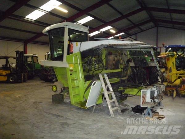 CLAAS 800 series Tilbehør til hø- og fodermaskiner
