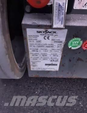 SkyJack SJ III 3226 Saxlifte
