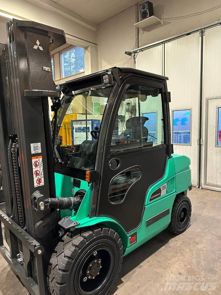 Mitsubishi FD35N3 Diesel gaffeltrucks