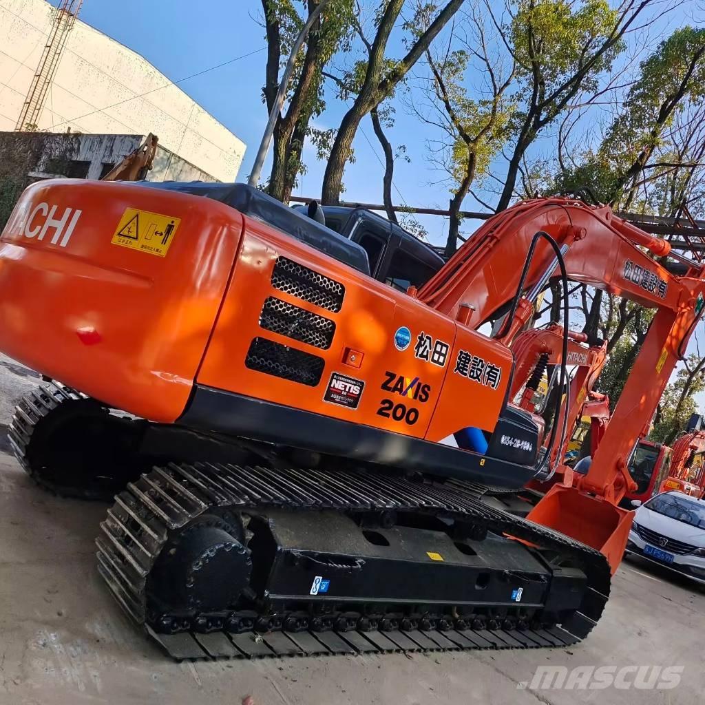 Hitachi Zaxis 200 -3 Gravemaskiner på larvebånd