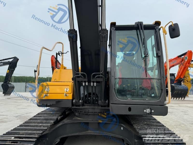 Volvo EC 220 D Gravemaskiner på larvebånd