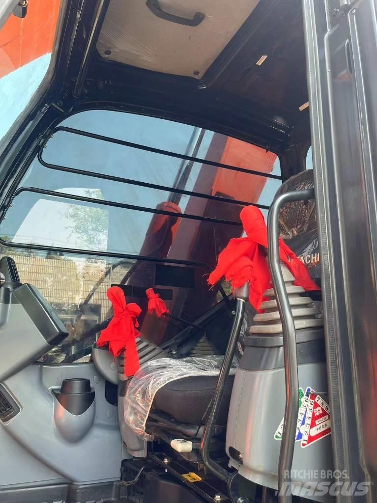 Hitachi ZX 70 Gravemaskiner på larvebånd