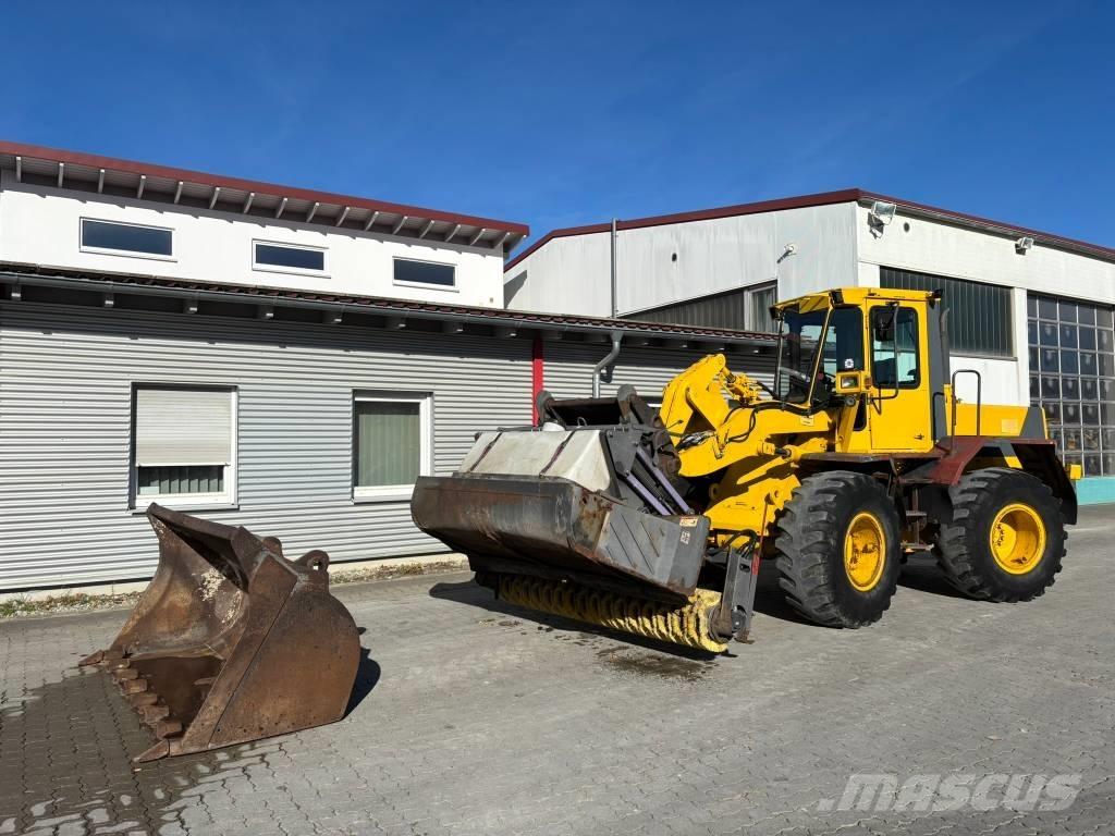 Komatsu WA 180 Læssemaskiner på hjul