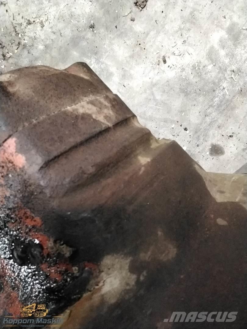 Timberjack 1270b Gear