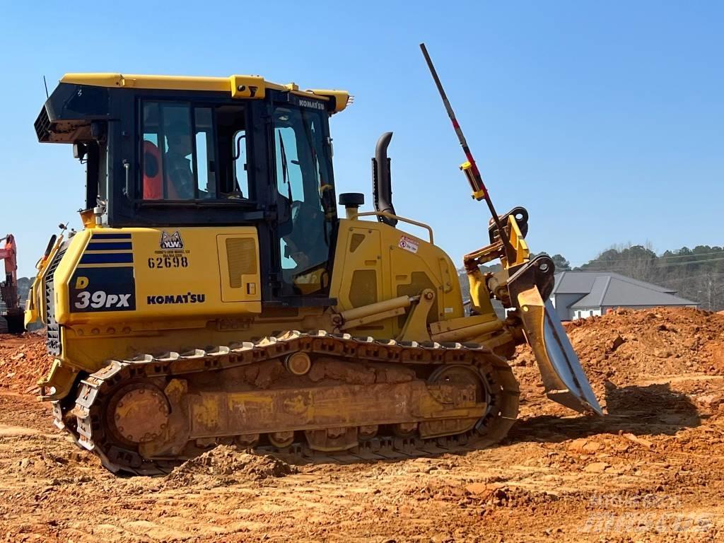 Komatsu D39px-24 Bulldozer på larvebånd