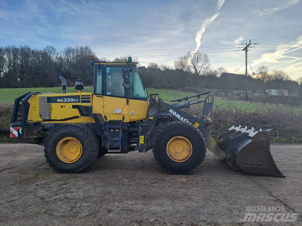 Komatsu WA 320 PZ-6 Læssemaskiner på hjul