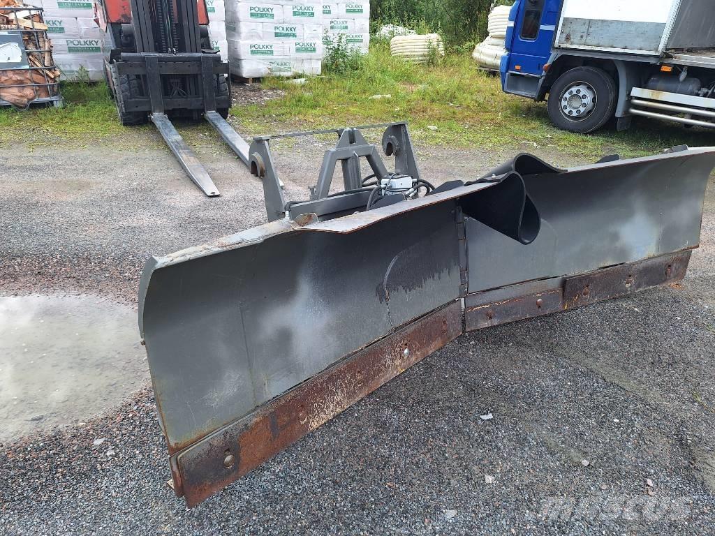  Uni-Vag 240 Sneskovle og -plove