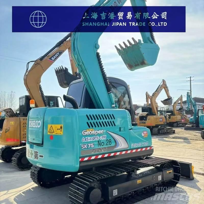 Kobelco SK 75 Midi-gravemaskiner 7t - 12t