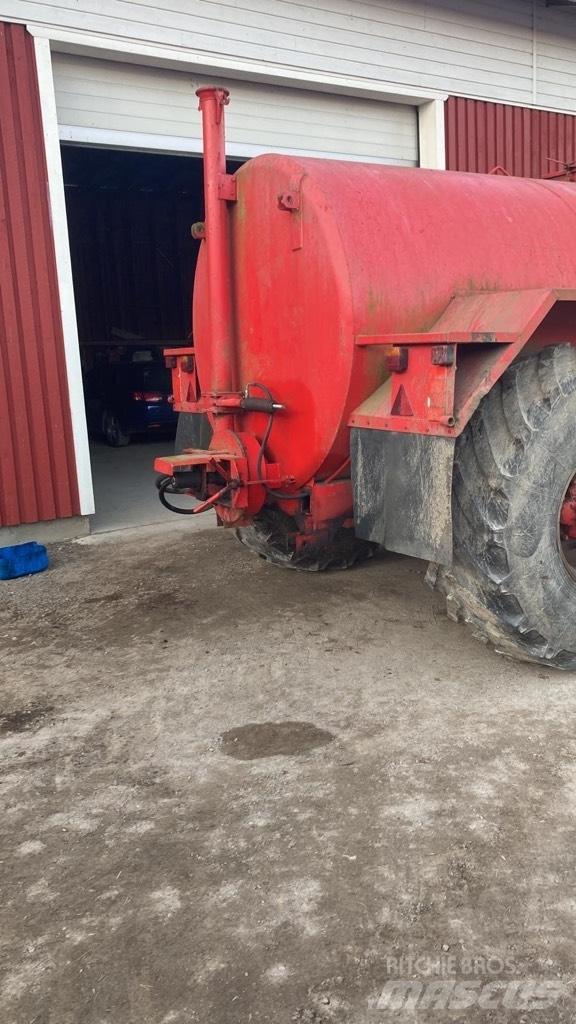 Matti 15m3 Gyllevogne/Slamsugere