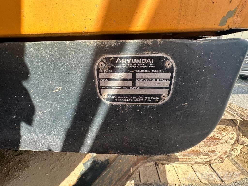Hyundai Robex 300 LC Gravemaskiner på larvebånd