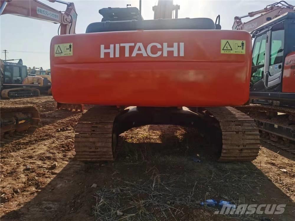 Hitachi ZX210 Gravemaskiner på larvebånd
