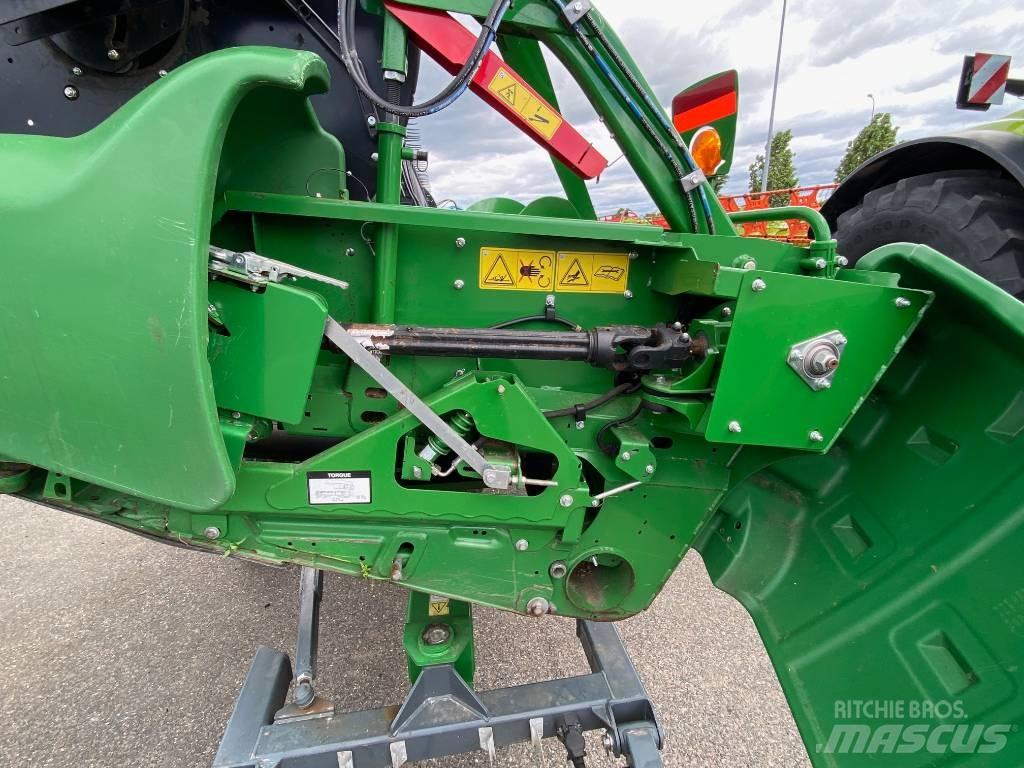 John Deere T 670 i Mejetærskere