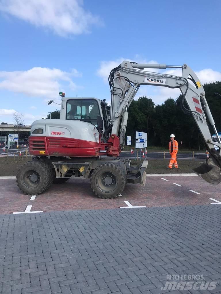 Takeuchi TB295W Gravemaskiner på hjul
