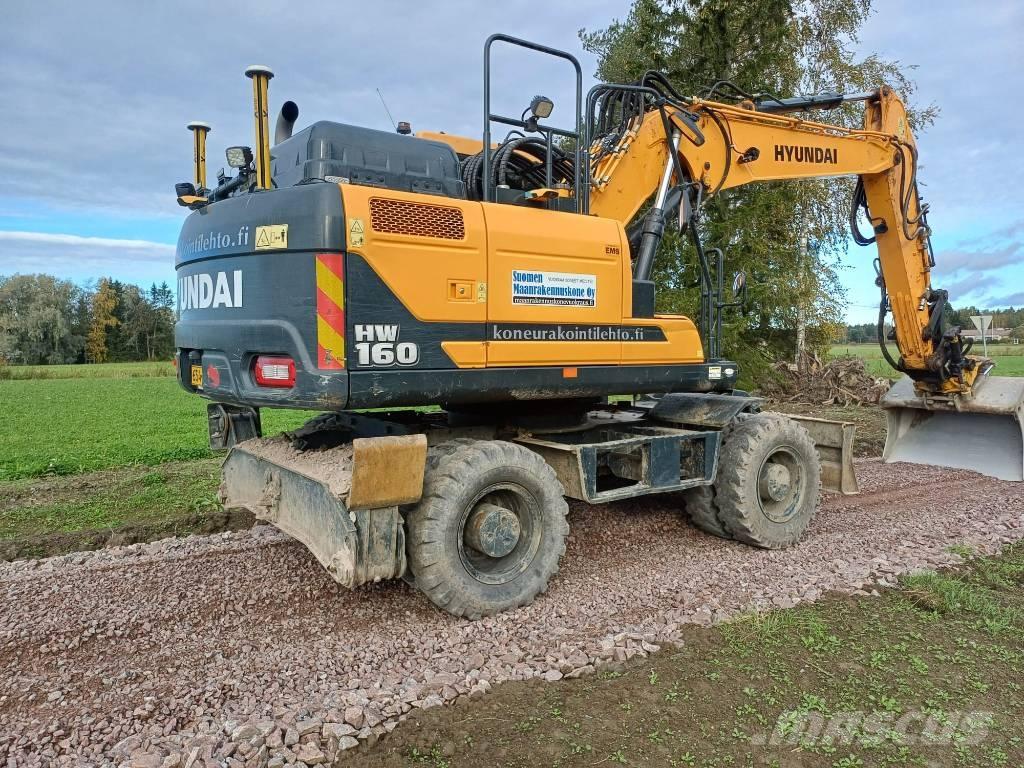 Hyundai HW 160 2pc Gravemaskiner på hjul