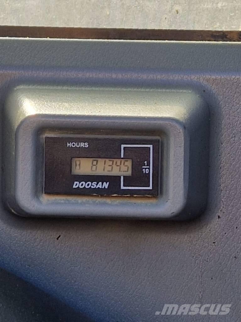 Doosan DX 140 LCR Gravemaskiner på larvebånd