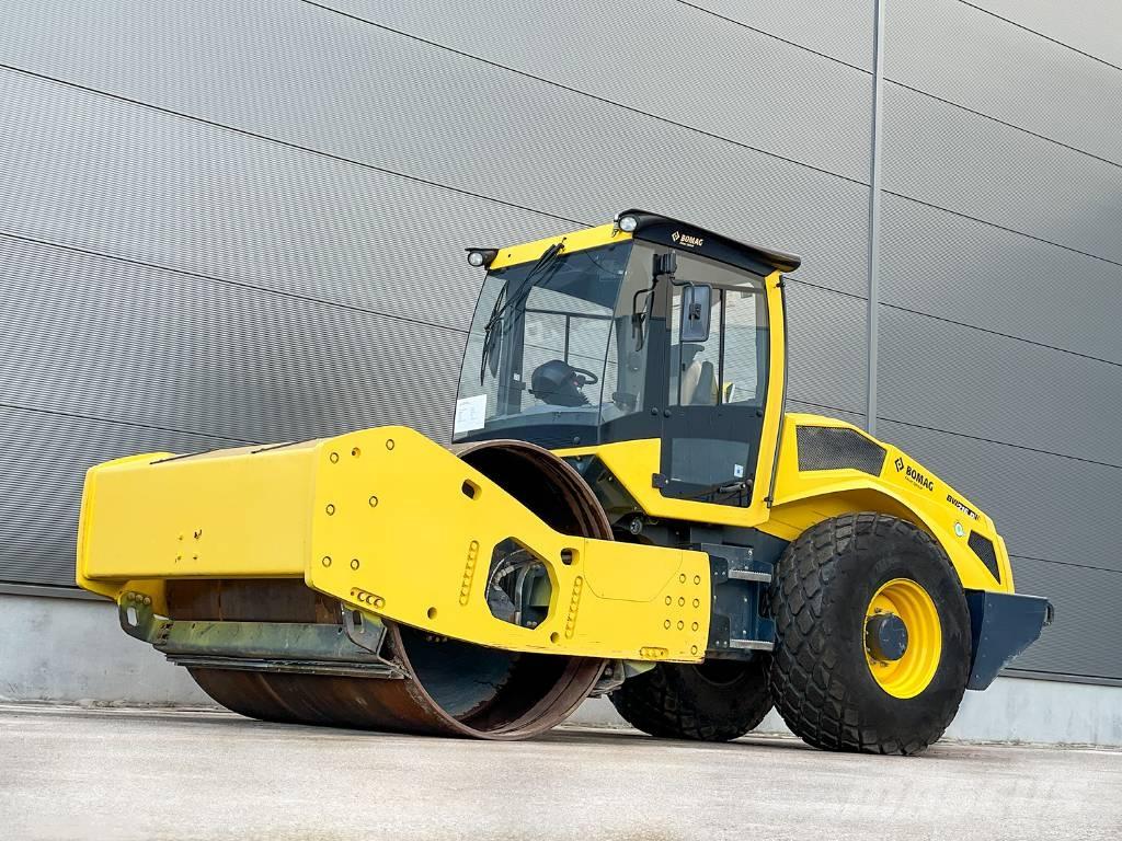 Bomag BW 216 D-5 Enkelt tromle