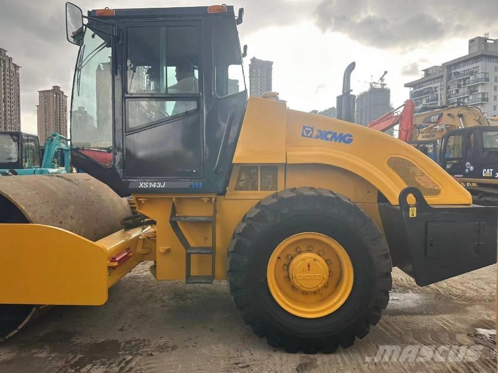 XCMG XS 143 J Enkelt tromle