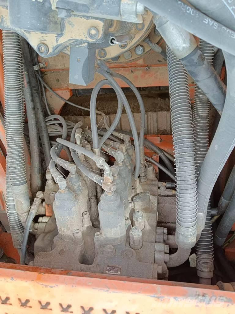 Doosan DX420LC Midi-gravemaskiner 7t - 12t