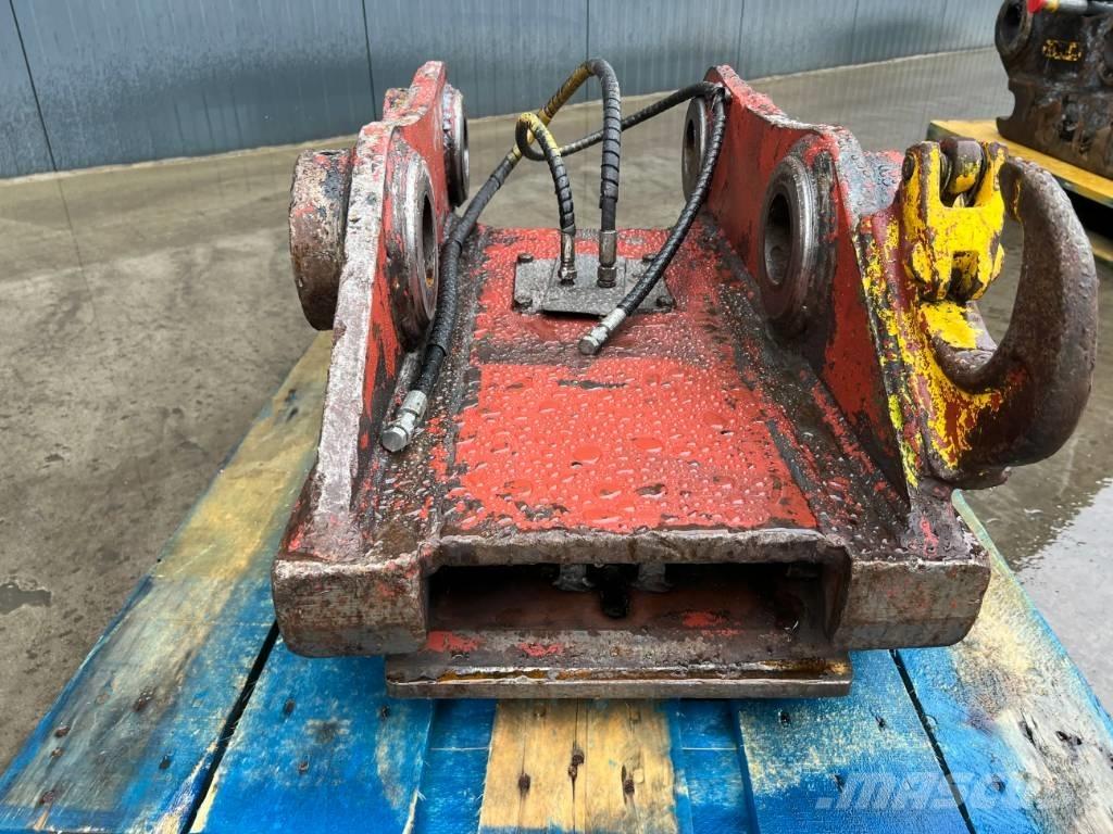 Engcon S70 - 323D Hurtigkoblere