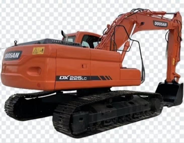 Doosan DX 225 Gravemaskiner på larvebånd
