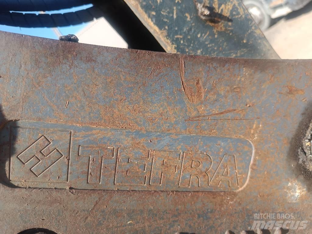 Hyundai R140LCR-9A Gravemaskiner på larvebånd