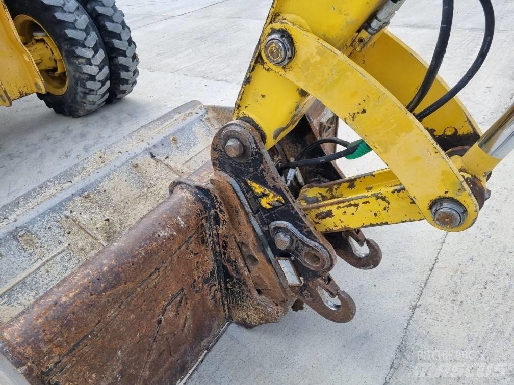 Komatsu PW 118 MR-8 Gravemaskiner på hjul