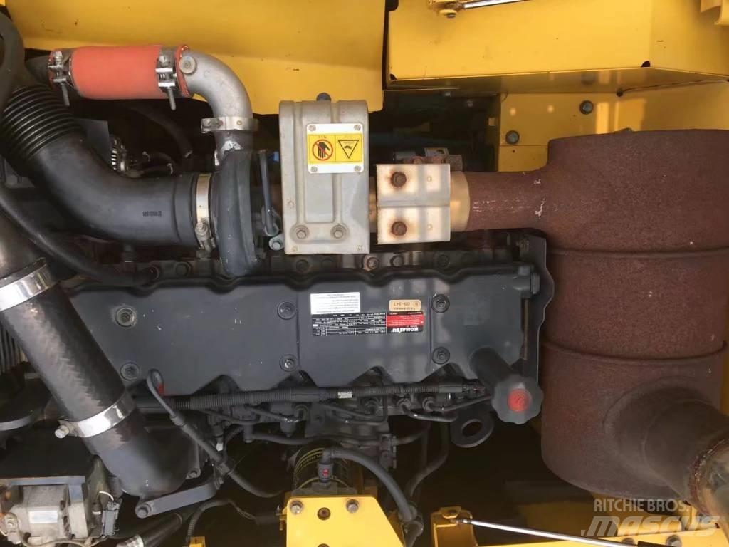 Komatsu pc200-8 Gravemaskiner på larvebånd