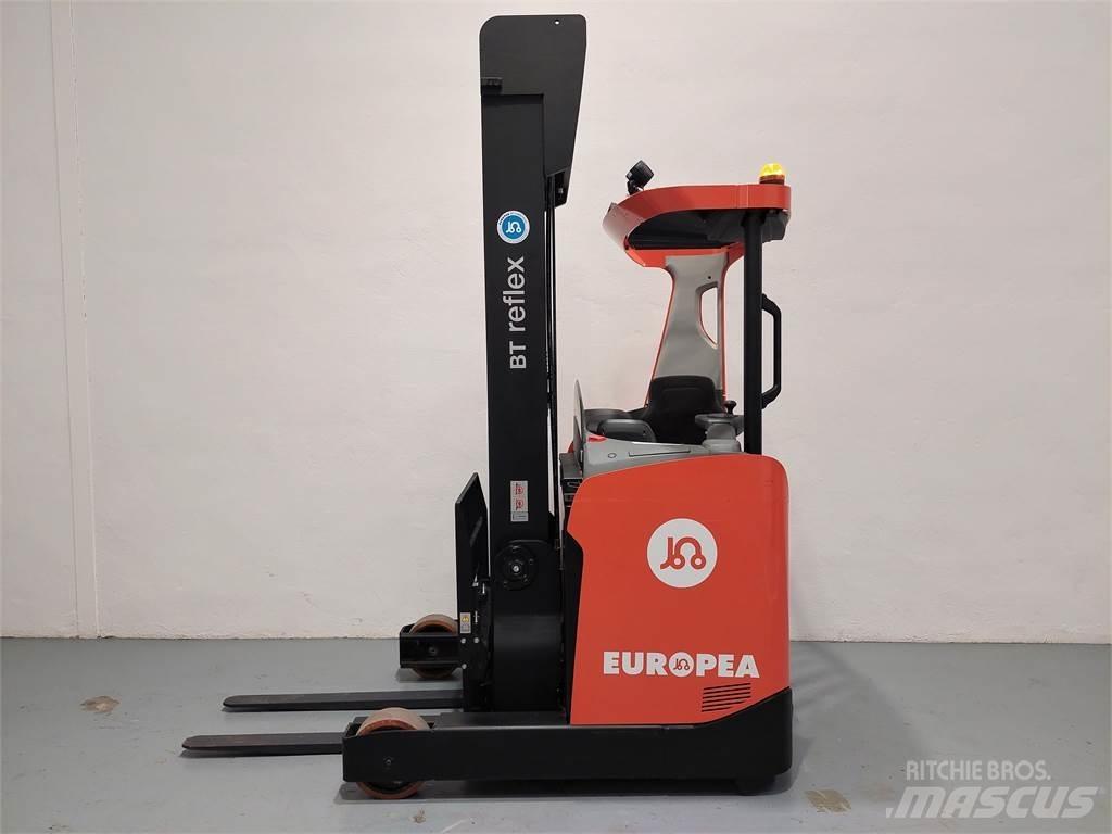 BT RRE 140 HC Reachtruck