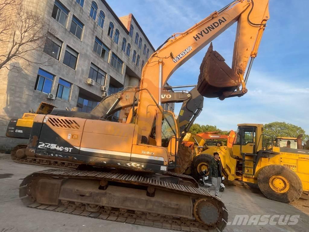Hyundai Robex 225 Gravemaskiner på larvebånd