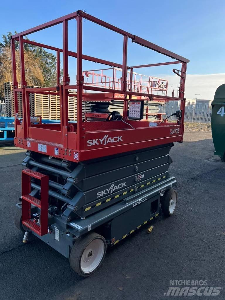 SkyJack SJ 4732 Saxlifte
