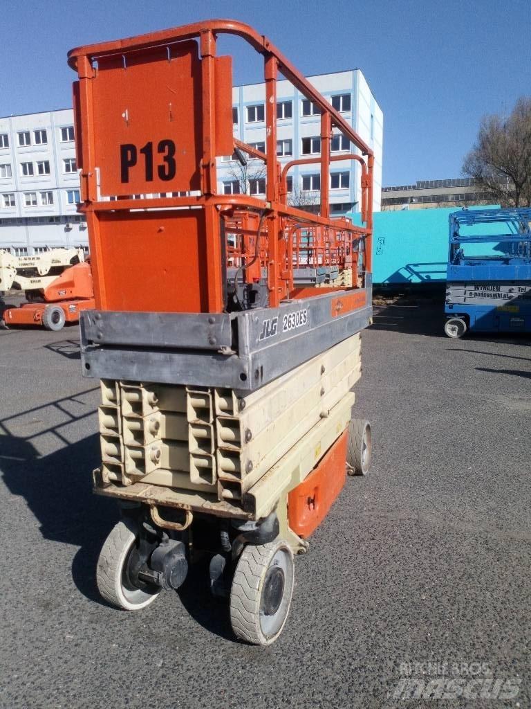 JLG 2630 ES Saxlifte