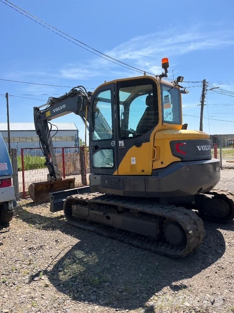 Volvo ECR88D Midi-gravemaskiner 7t - 12t