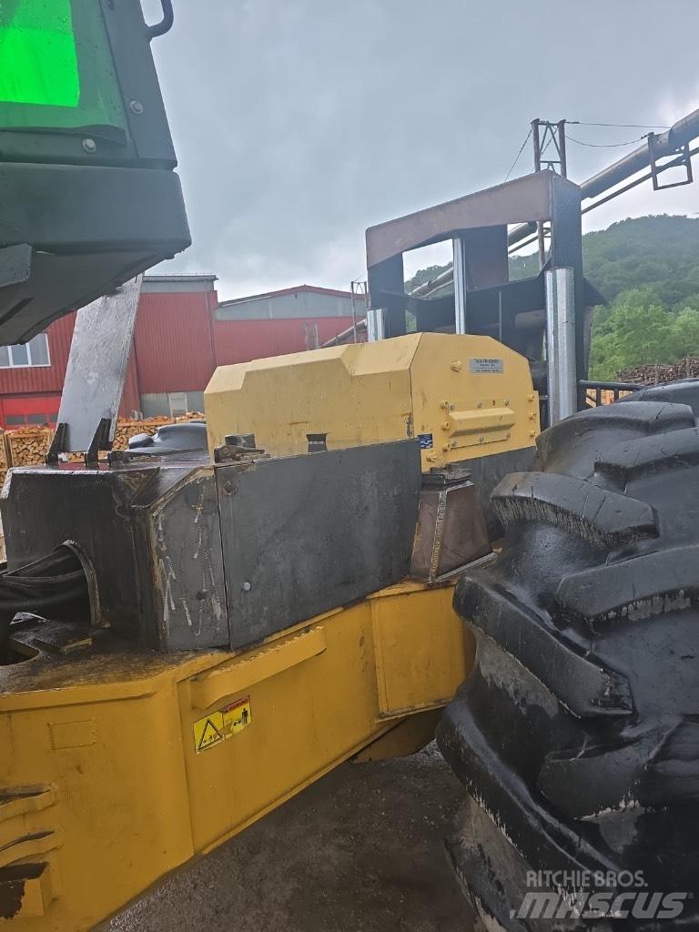 CAT 525 C Udslæbningstraktorer