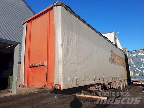 Renders 12.27E Semi-trailer med Gardinsider