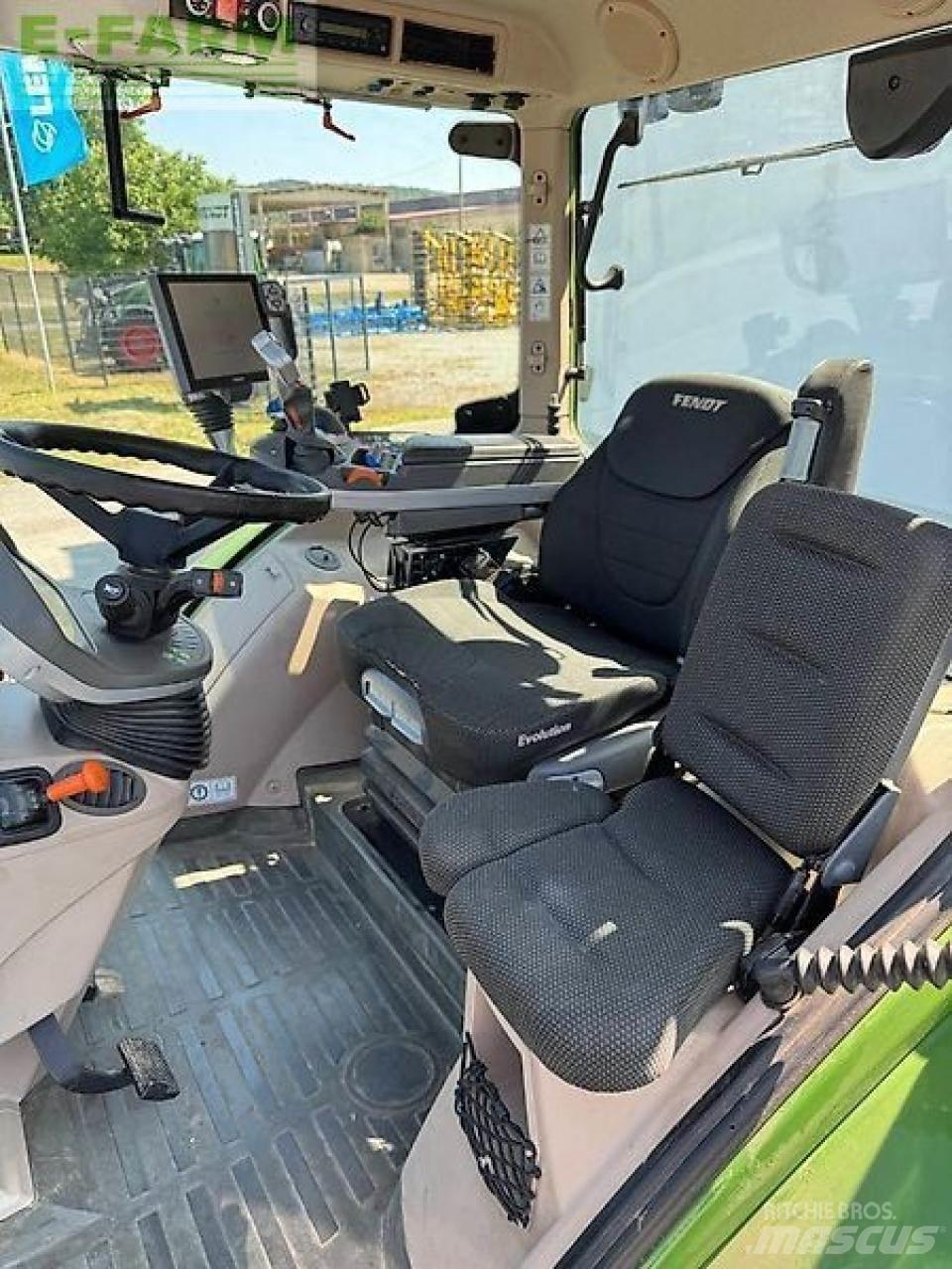 Fendt 724 s4 profi+ Traktorer