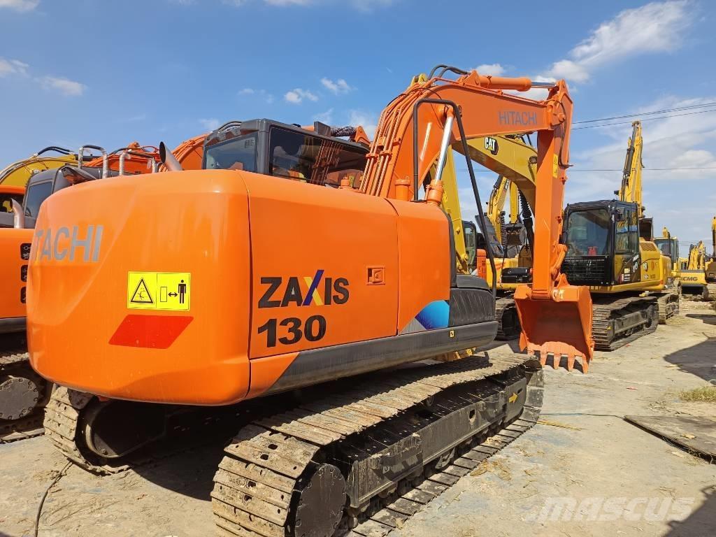 Hitachi Zx130 Gravemaskiner på larvebånd