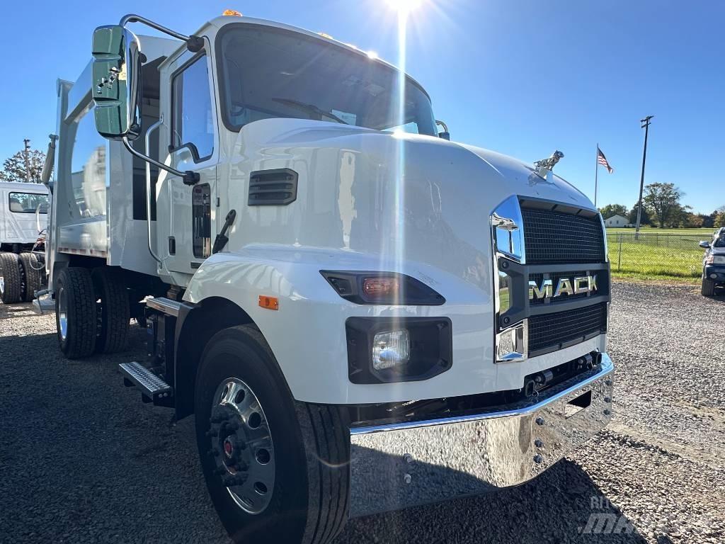 Mack MD6 Renovationslastbiler