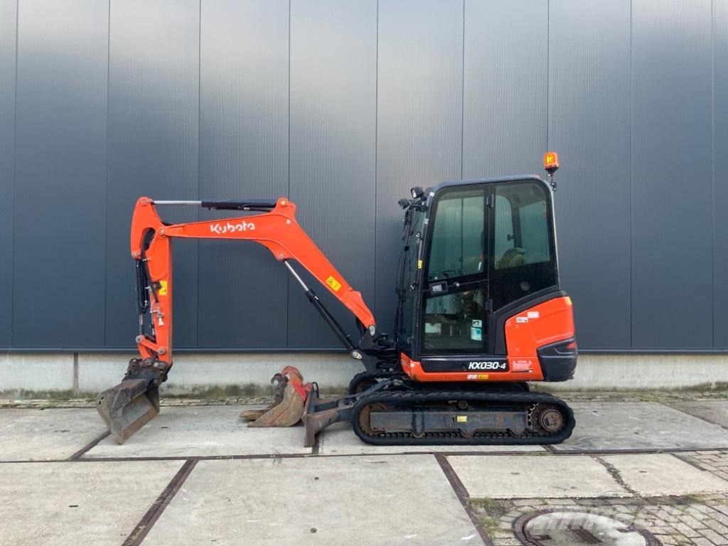 Kubota KX 030-4 Minigravemaskiner