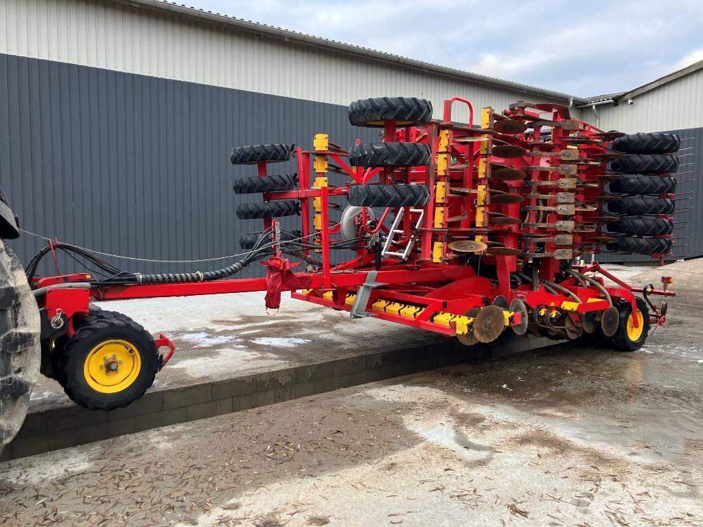 Väderstad RapidA600 Såmaskine