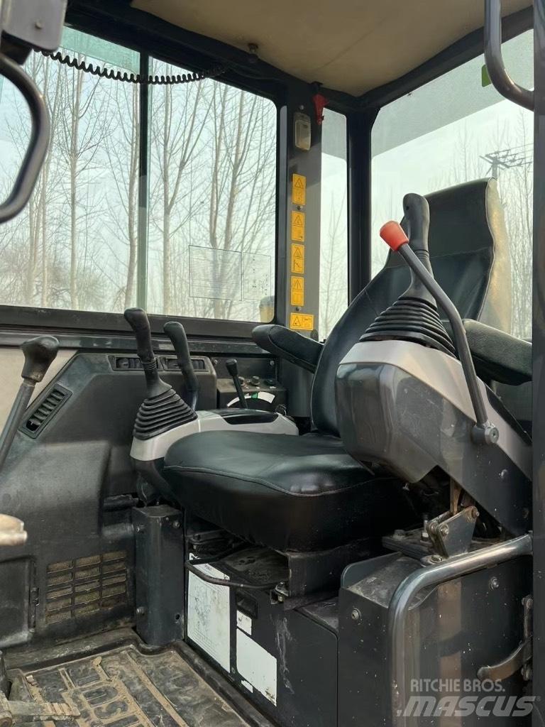 Komatsu PC58 Midi-gravemaskiner 7t - 12t