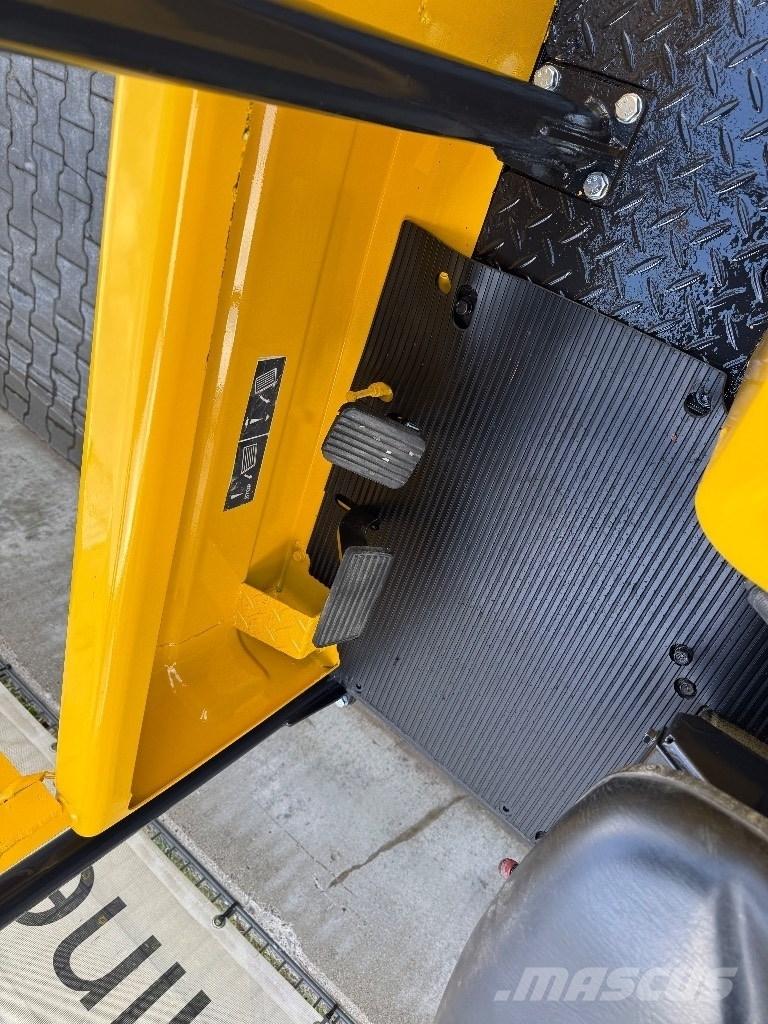 Yanmar C 30 R-2 B Dumpere