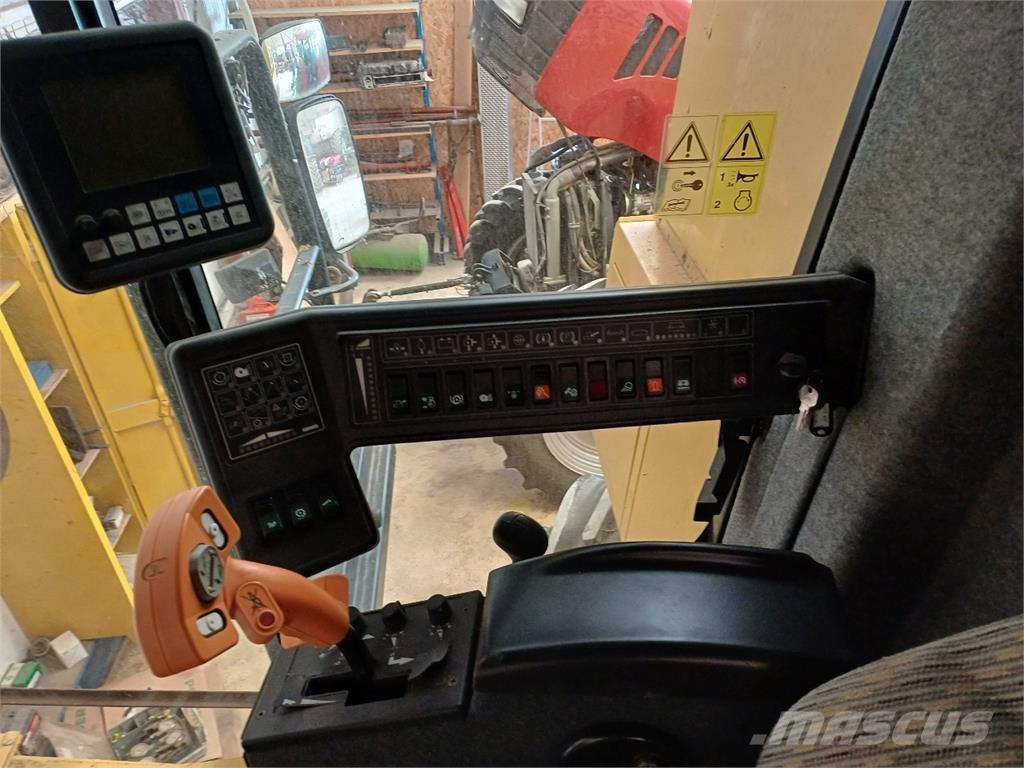 New Holland TX68 Mejetærskere