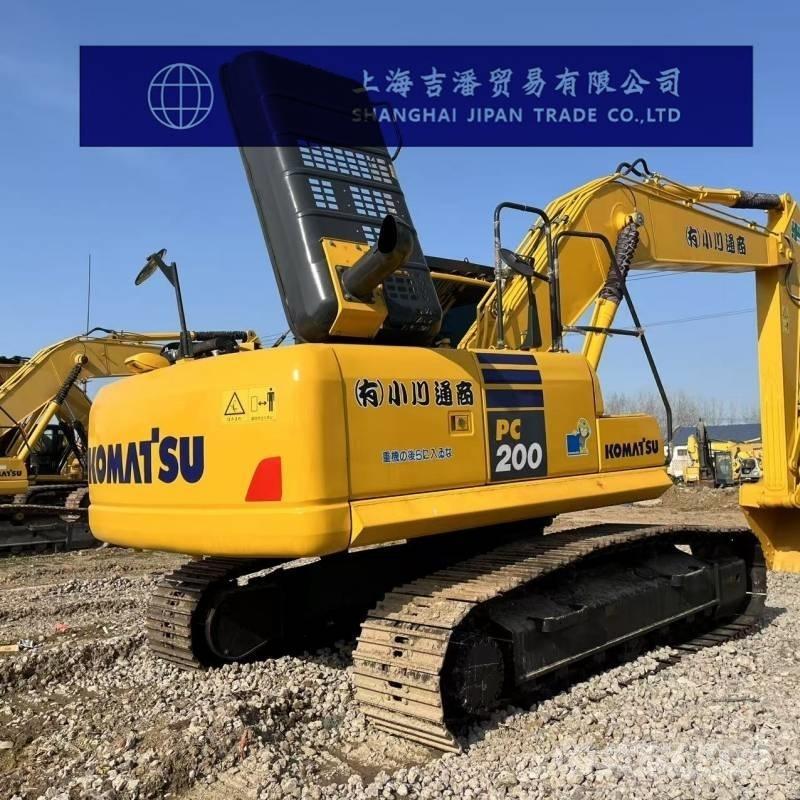 Komatsu PC 200 Gravemaskiner på larvebånd