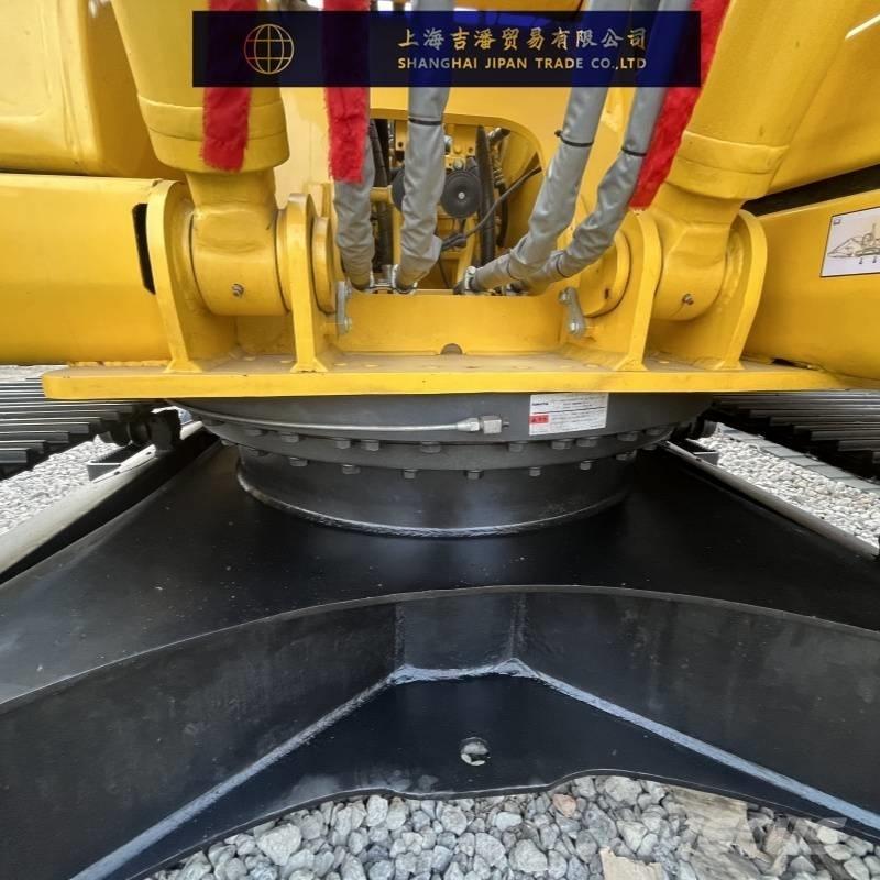 Komatsu PC 200 Gravemaskiner på larvebånd