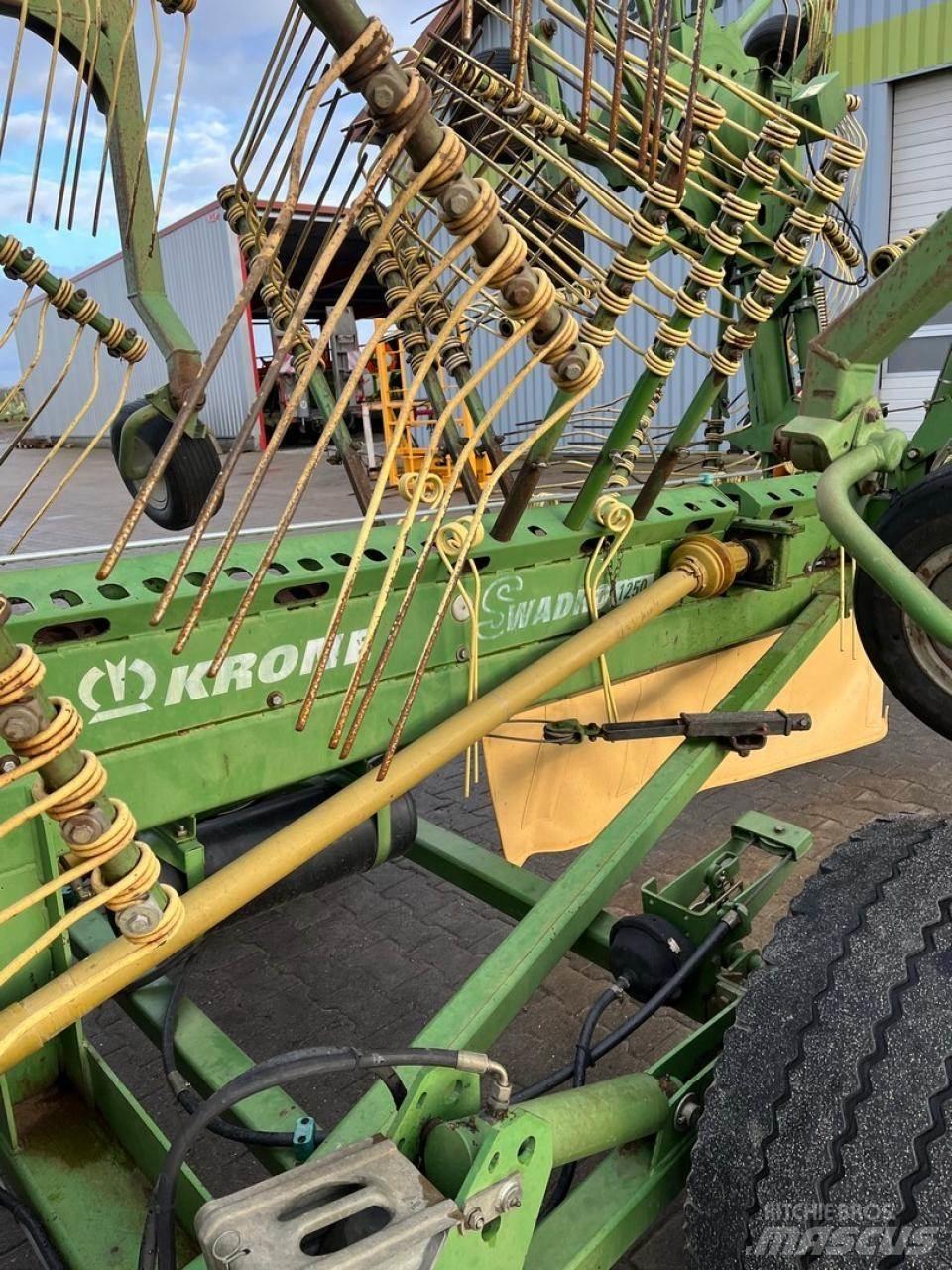 Krone Swadro 1250 Hømaskiner