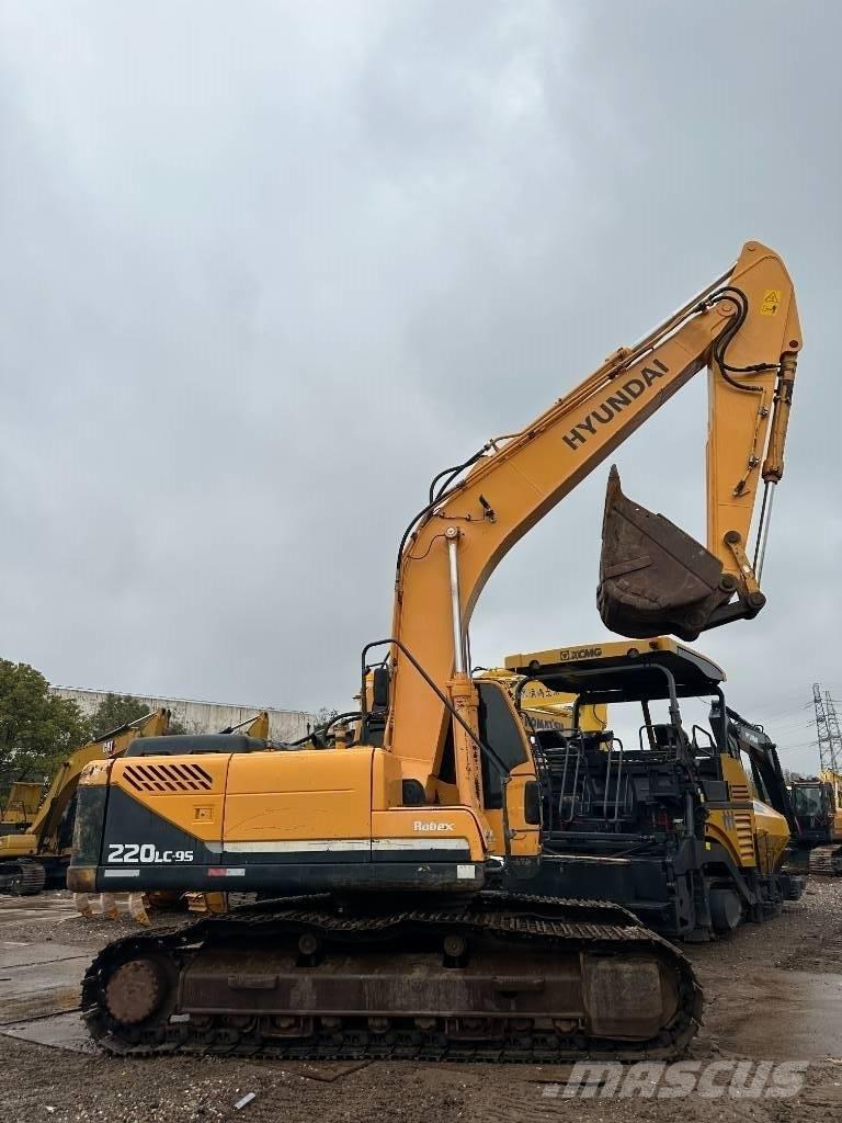 Hyundai 220LC-9S Gravemaskiner på larvebånd